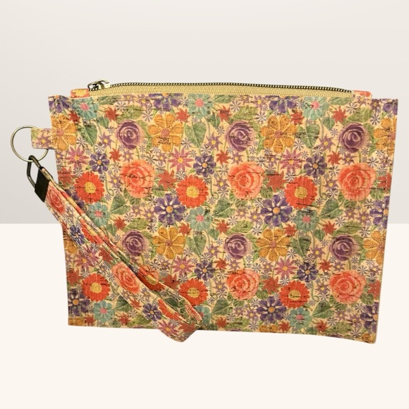 Handbags - 🌺 🌼 Portuguese Cork Fabric Wristlet / Pouch | Eco-Friendly Zip Clutch